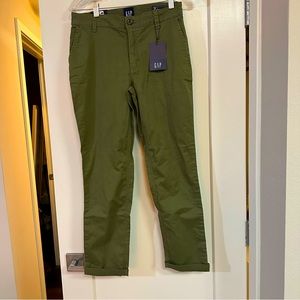 Gap Relaxed Girlfriend Chino